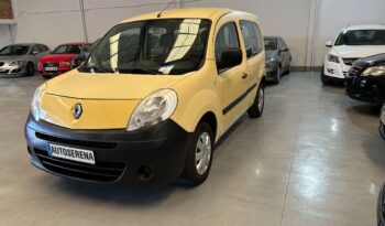 RENAULT – Kangoo Combi1.5 dCi Authentique lleno