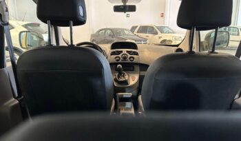 RENAULT – Kangoo Combi1.5 dCi Authentique lleno