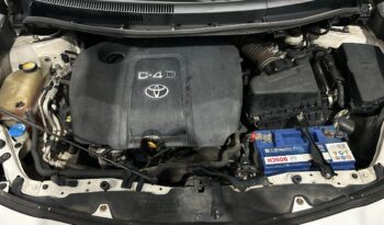 TOYOTA – Auris – 3p 1.4 D-4D lleno