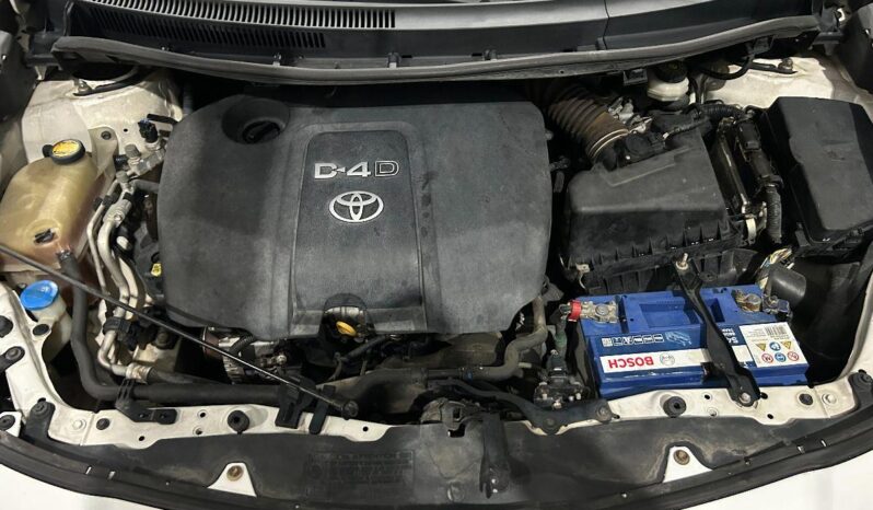 TOYOTA – Auris – 3p 1.4 D-4D lleno