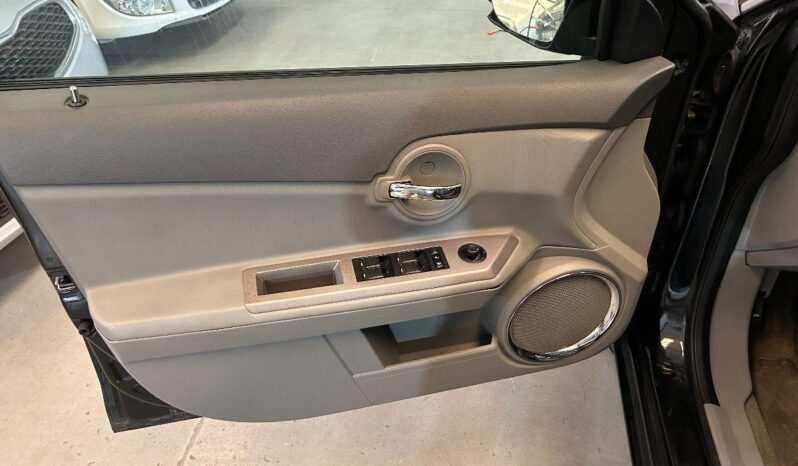 DODGE – Avenger –  2.0 DIESEL 140 CV lleno