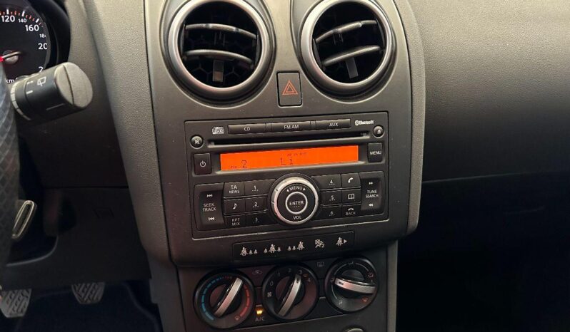 NISSAN – Qashqai – 1.5 dCi DPF Visia lleno